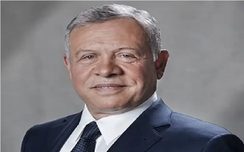 الملك يغادر في جولة عمل تشمل