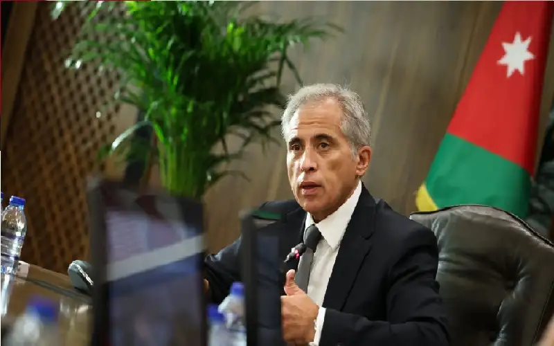 راصد: حكومة جعفر حسان عينت 12