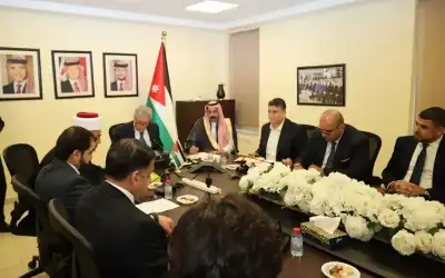 وزير النقل يبحث مطالب شركات النقل