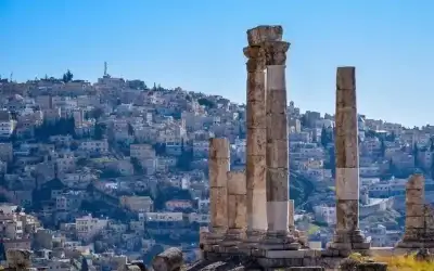 طقس لطيف الأربعاء وارتفاع طفيف الخميس
