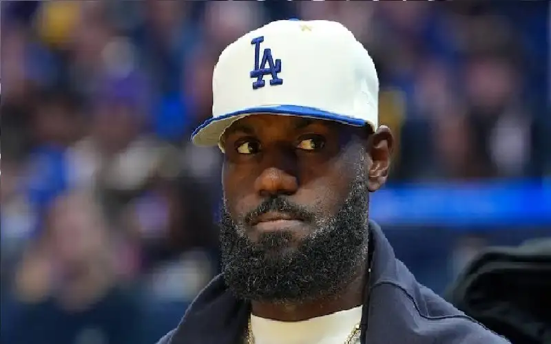 كيف يحافظ ليبرون جيمس على ثروته