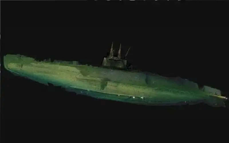 سر في أعماق المحيط.. قصة غواصة