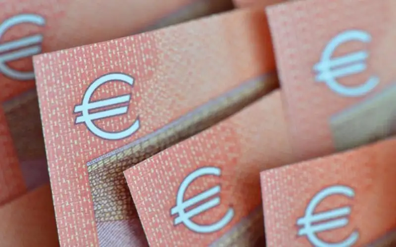 المجلس الأوروبي يوافق على اعتماد مساعدة