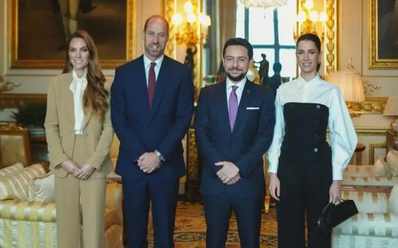 ولي العهد يلتقي أمير ويلز في