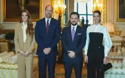 ولي العهد يلتقي أمير ويلز في