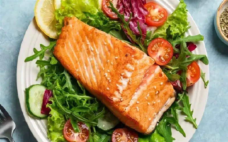ما هي فوائد تناول سمك السلمون؟