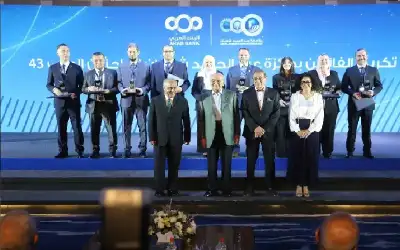 شومان تكرم الفائزين بجائزتي الباحثين العرب