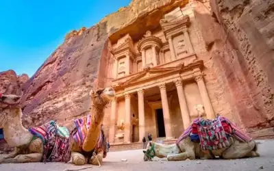 السعوديون والسوريون الأكثر زيارة للأردن في