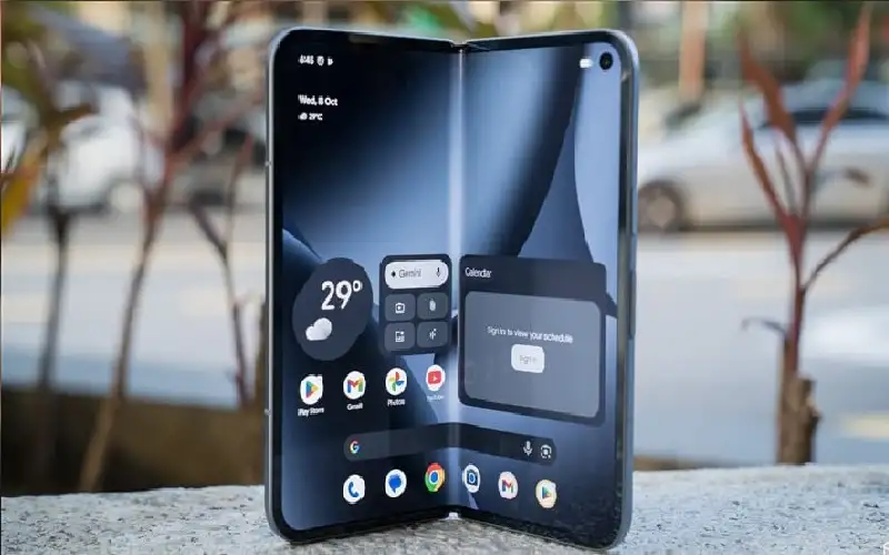 انفجار بيكسل 10 فولد يضع غوغل