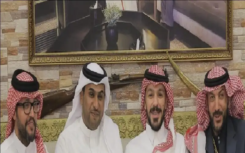 السعودي العريني وشخصيات أردنية بضيافة الشيخ