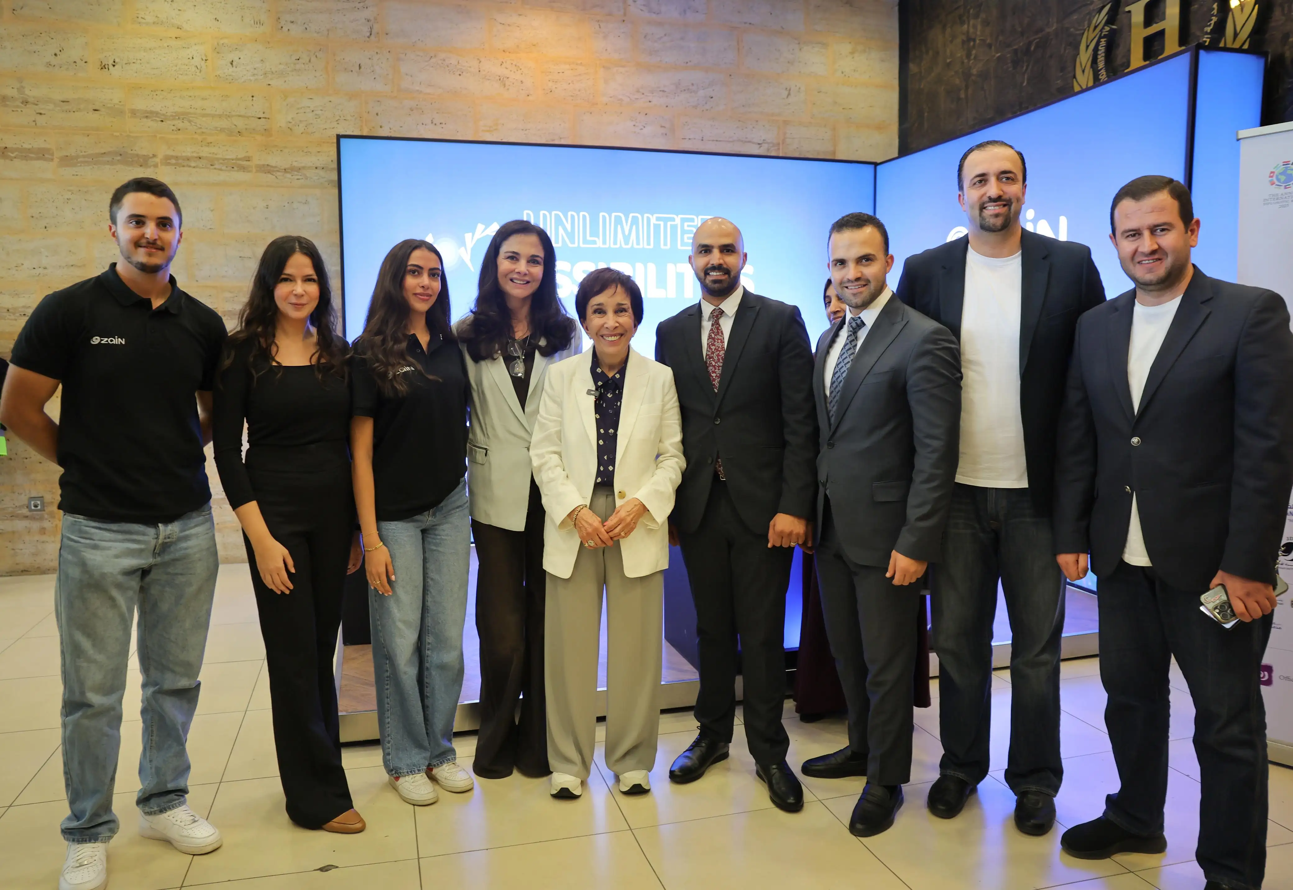 زين تجدد رعايتها لبازار السلك الدبلوماسي