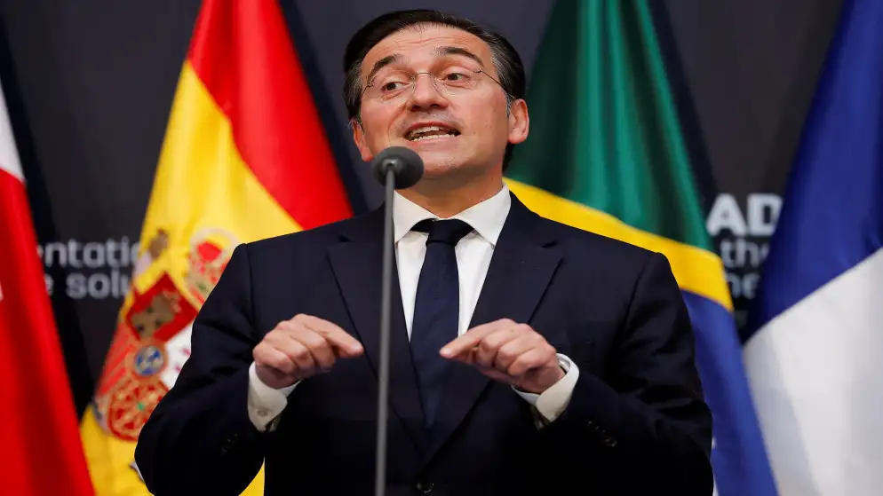 إسبانيا تدعو لإبقاء عقوبات على إسرائيل