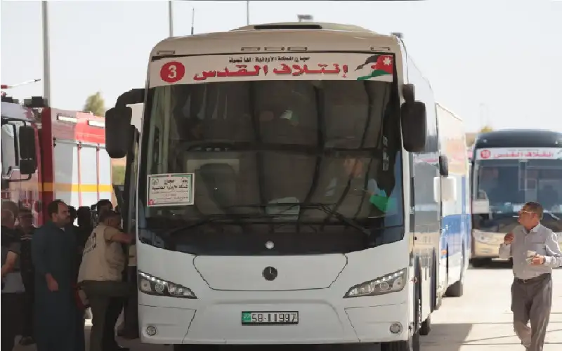 القطامين: منع الحافلات الأردنية من دخول