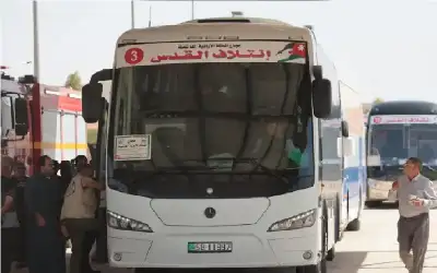 القطامين: منع الحافلات الأردنية من دخول