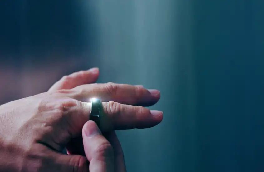 خاتم ذكي يتحكم بالأجهزة لشهر كامل