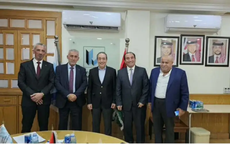 اجتماع بين مقاولي ومهندسي الأردن وفلسطين