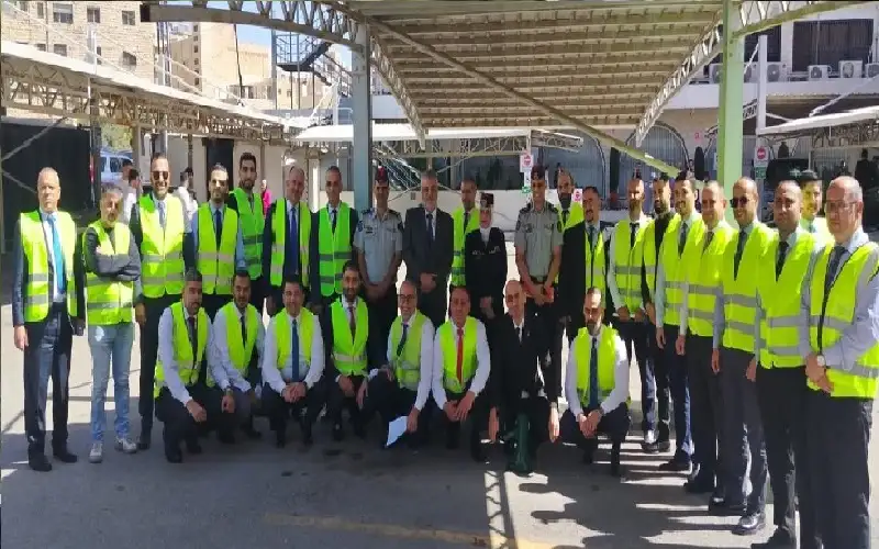 البنك العربي الاسلامي الدولي يجري تجربة