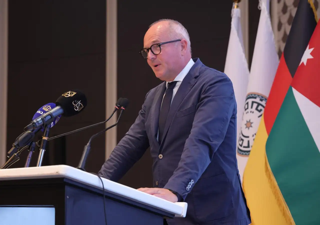 القضاة يدعو الشركات الالمانية لاتخاذ الأردن