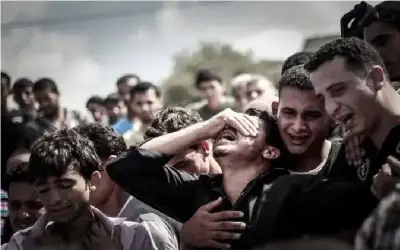 شهيدان متأثران بجروحهما وإصابة طفلين بانفجار
