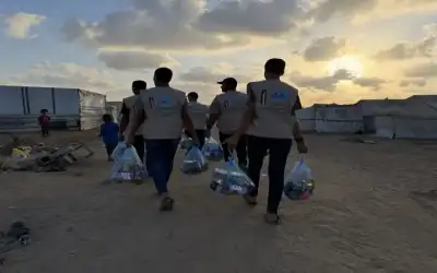 الحملة الأردنية توزع 850 طردا غذائيا
