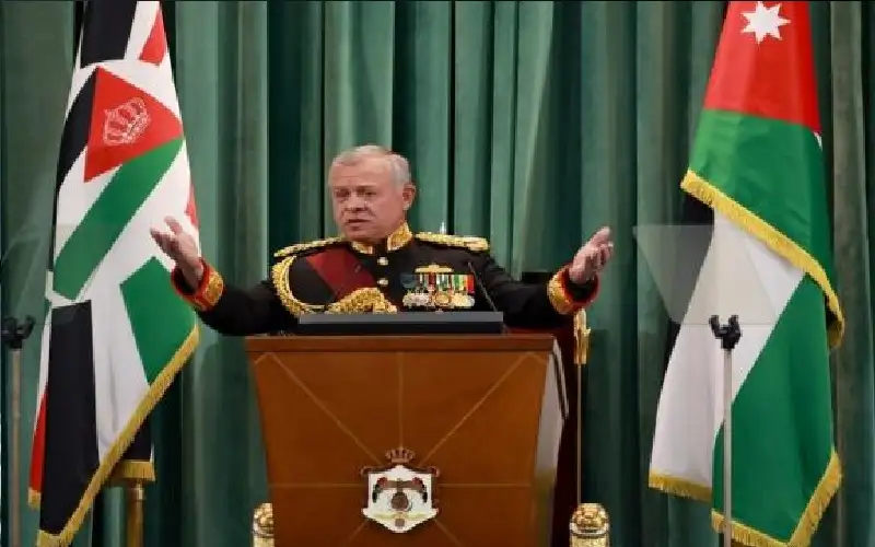 الملك يفتتح الدورة العادية الثانية لمجلس