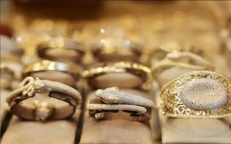 انخفاض أسعار الذهب محليا إلى 83.9