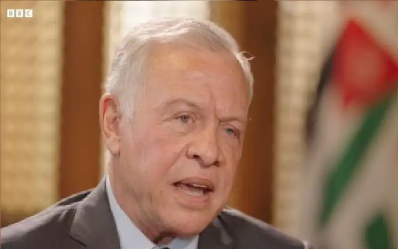 الملك: القوات الدولية ليست هي الجهة