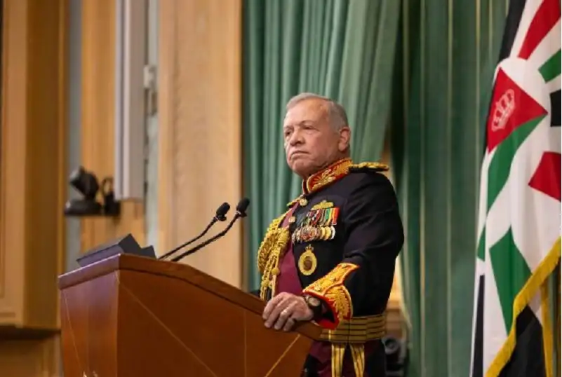 المحامين تشيد بخطاب العرش ودعوة الملك