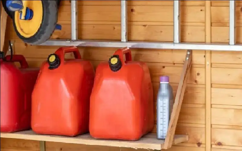 البنزين لا يدوم للأبد.. متى يصبح