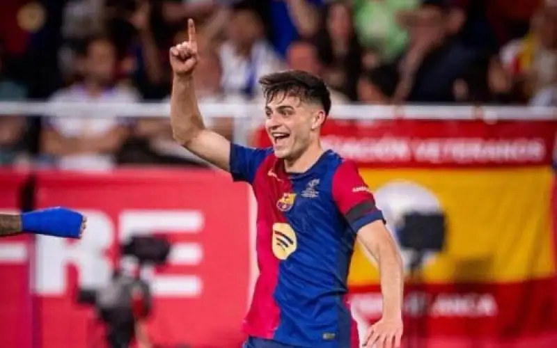 برشلونة يعلن إصابة بيدري