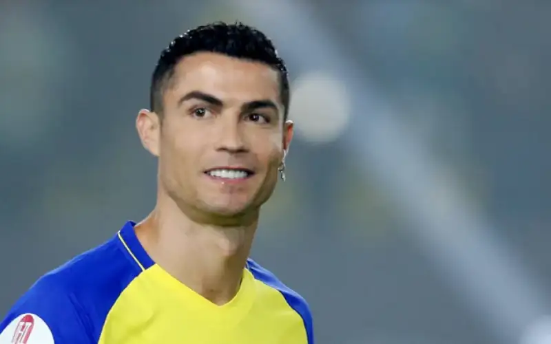مدرب النصر السعودي متمسك برونالدو