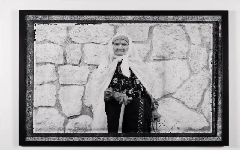 50 عملا في حارسات الصور لاظهار