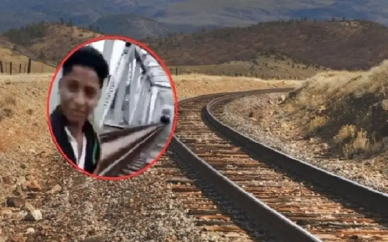 ابتسامة الموت.. مراهق هندي يصور اللحظة