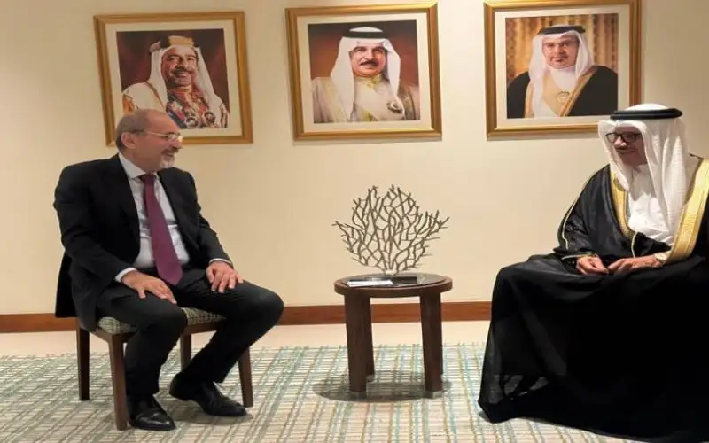 الأردن والبحرين يؤكدان ضرورة الالتزام بوقف