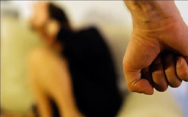 فرنسا.. العنف المنزلي يودي بحياة أكثر