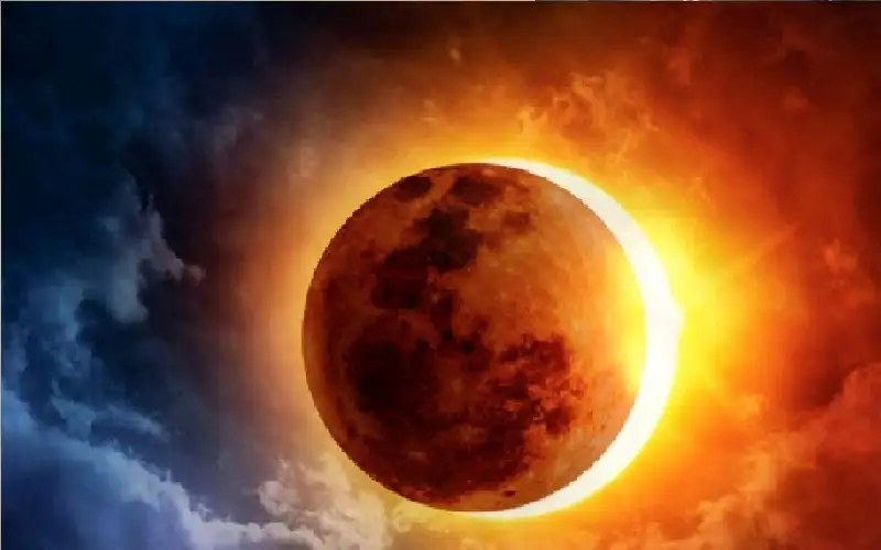 ملك الخسوفات.. أمريكا على موعد مع