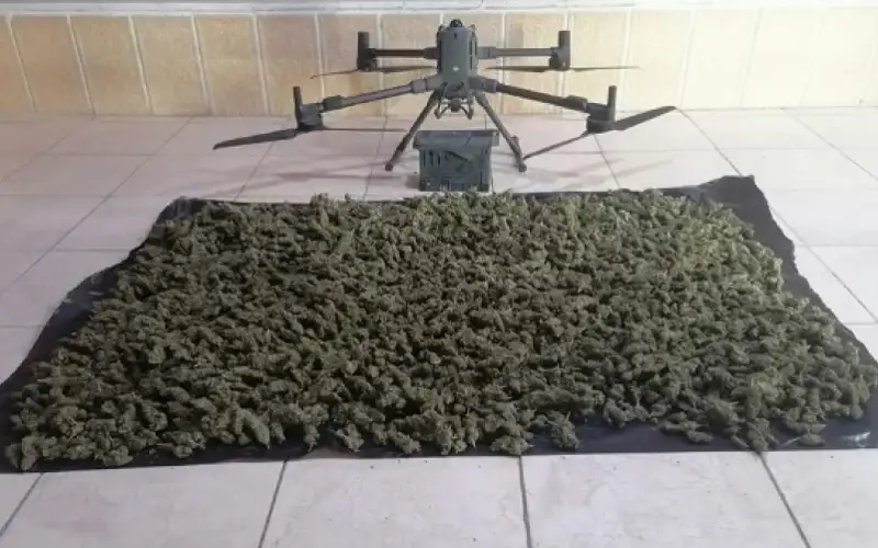 إحباط محاولة تهريب مواد مخدرة بواسطة