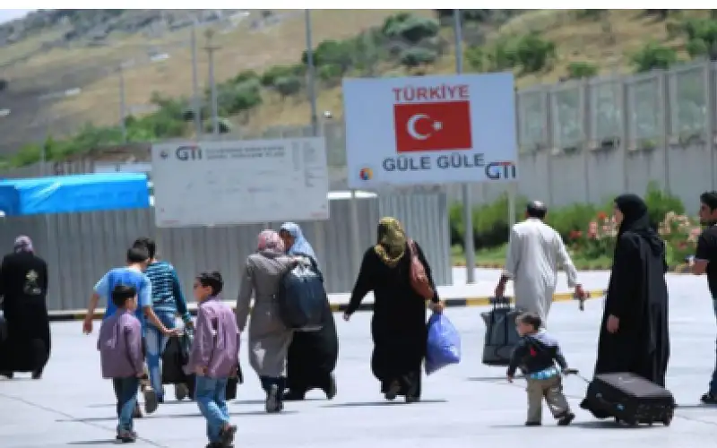 تركيا: 550 ألف سوري عادوا إلى