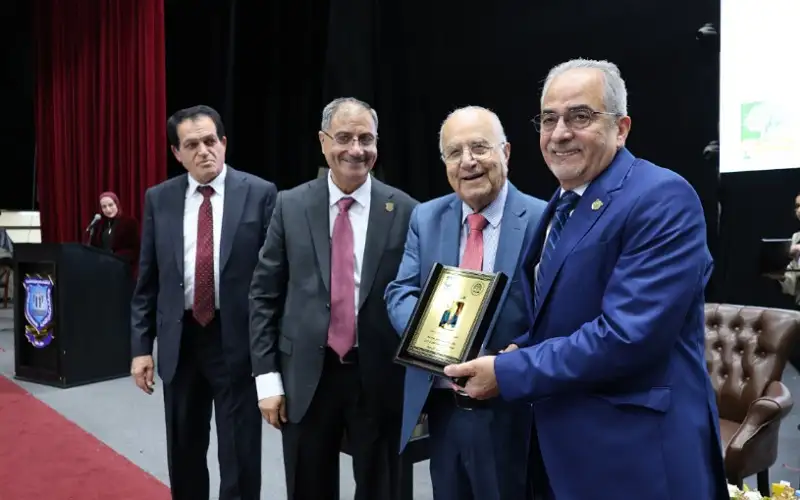 أ.د. حمدان بمؤتمر الجمعية الأردنية للبحث