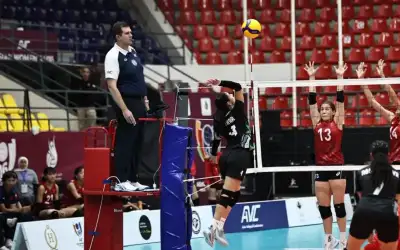 منتخب الناشئات للكرة الطائرة يخسر أمام