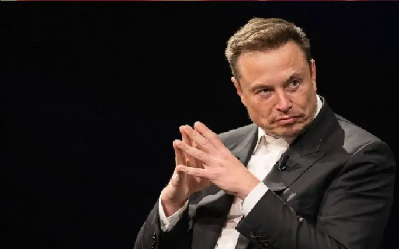 ماسك وحزمة التريليون دولار.. مستثمر رئيسي
