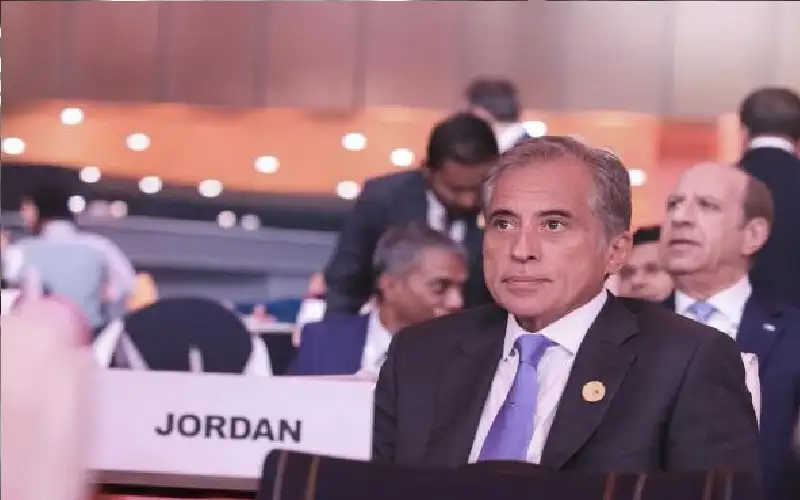 مندوبا عن الملك .. حسان يشارك