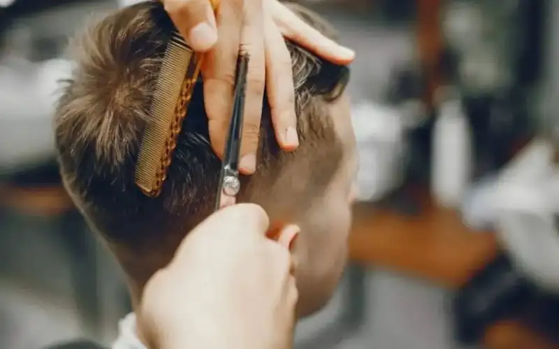 نقيب الحلاقين الاردنيين: الظروف الاقتصادية هي