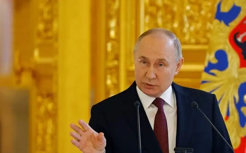 بوتين: روسيا ستفكر في استئناف التجارب