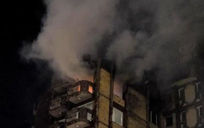 11 قتيلا و30 إصابة جراء حريق