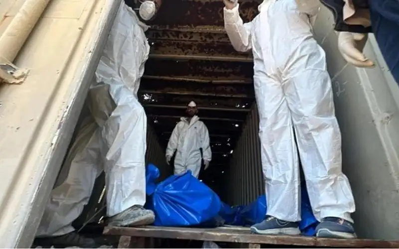 الاحتلال يسلم جثثا متحللة لأسرى فلسطينيين