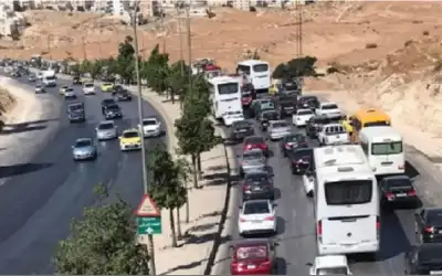 ازدحام مروري خانق في شارع الأردن