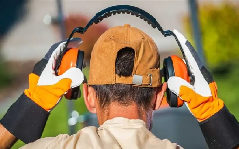 علماء يحذرون: الأصوات العالية ترتبط بمرض