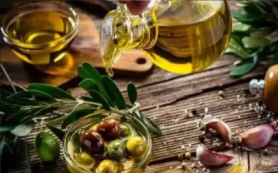الزراعة تفتح باب استيراد زيت الزيتون