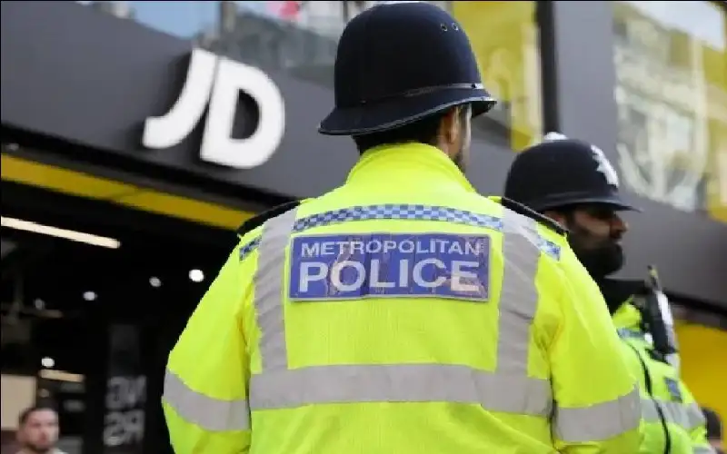 تقرير بريطاني يكشف عنصرية منهجية في